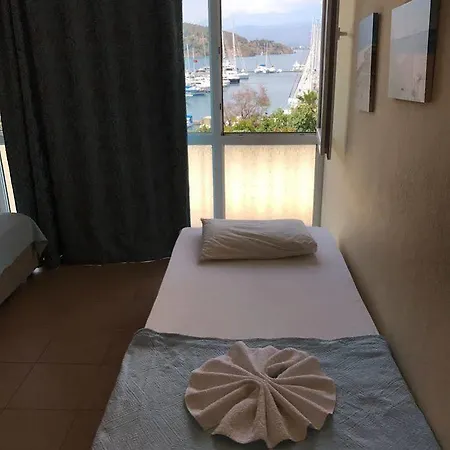 招待所 费特希耶旅馆 *