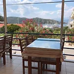 Fethiye Guesthouse * フェティエ