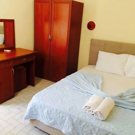 ゲストハウス Fethiye Guesthouse