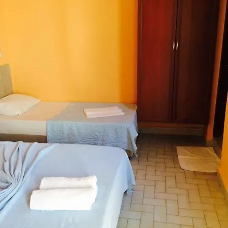 Fethiye Guesthouse ゲストハウス フェティエ