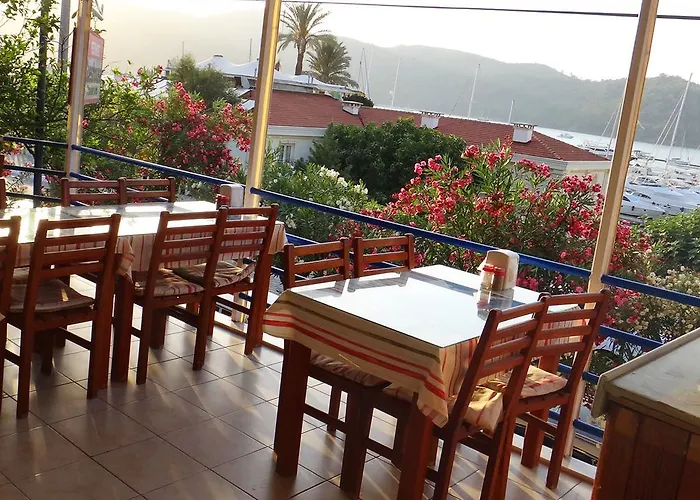 Fethiye Guesthouse Фетхие