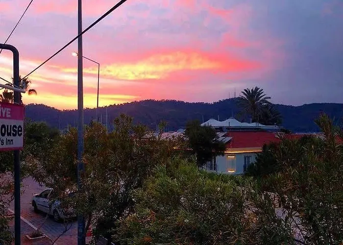 Fethiye Guesthouse *